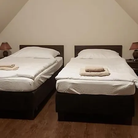 Gosciniec Nad Zalewem *