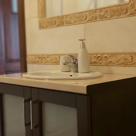 宾馆 Gosciniec Nad Zalewem