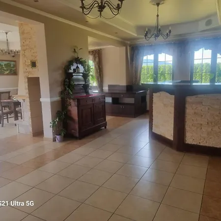 Gosciniec Nad Zalewem 宾馆