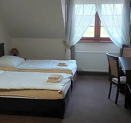 Gosciniec Nad Zalewem * Podgórzyn